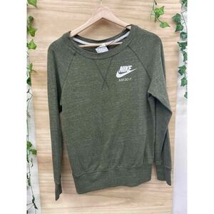 Size Small Nike Green Women's Long Sleeve Shirt